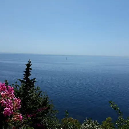 Camere Santa Margherita 4* Santa Margherita-Sant'Alessio Siculo