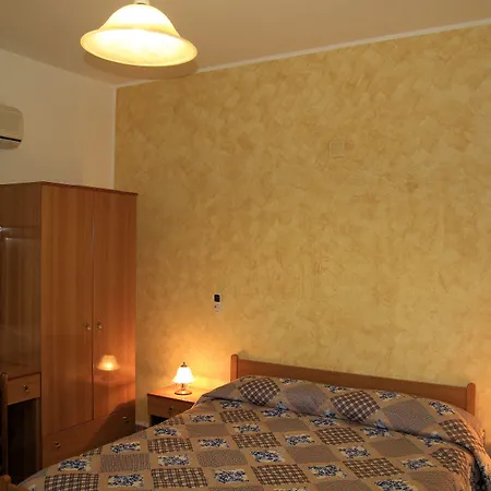 Camere Santa Margherita Santa Margherita-Sant'Alessio Siculo